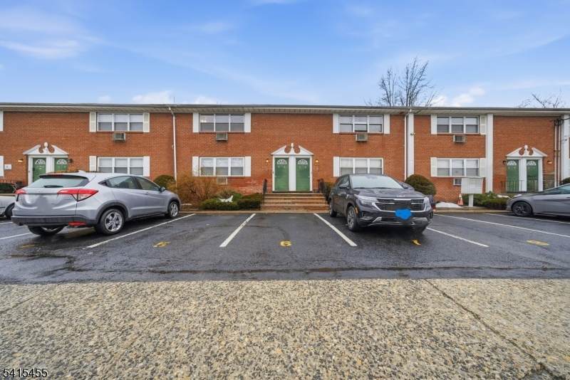 1 Dahnert Park Ln - Photo 1