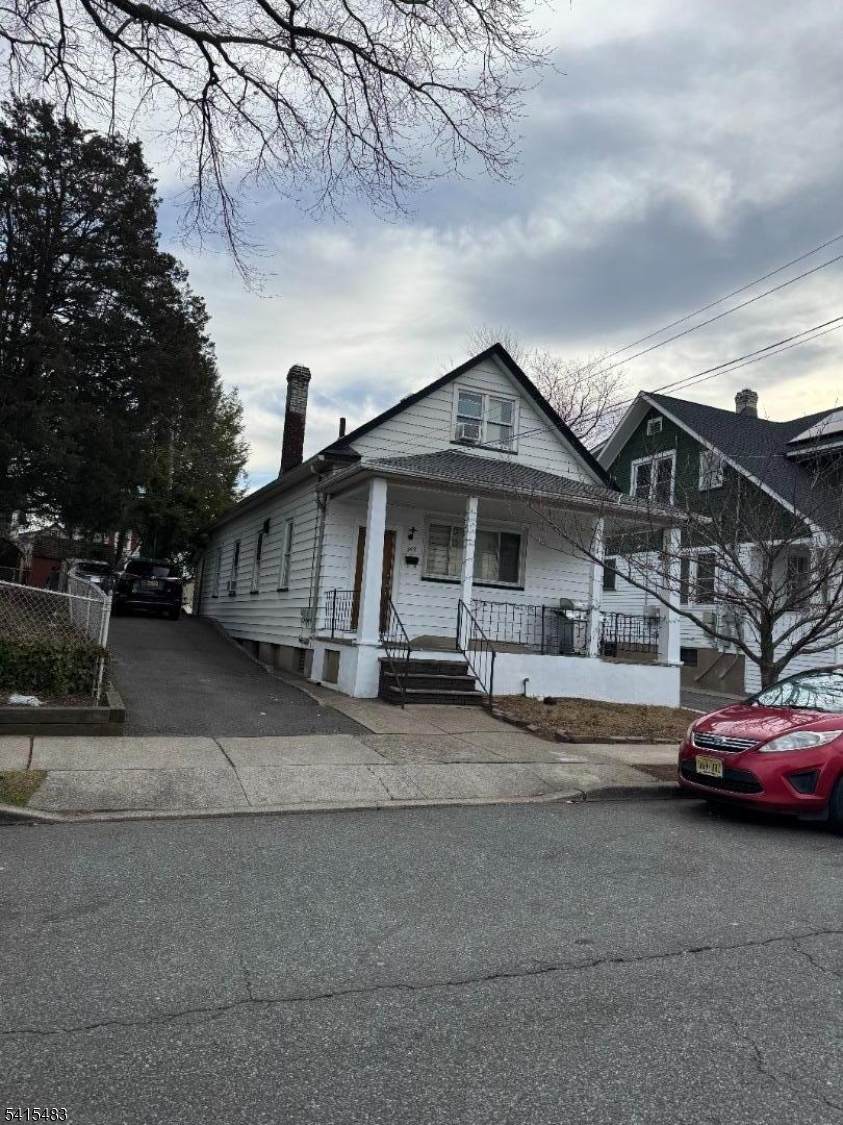 149 W 2Nd St - Photo 1