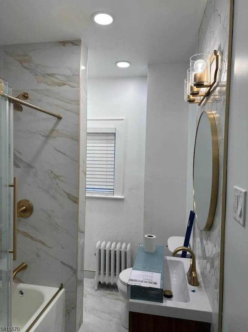 186 Main Ave - Photo 1