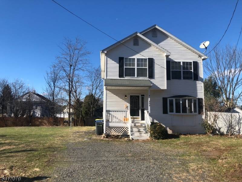 202 North St - Photo 1