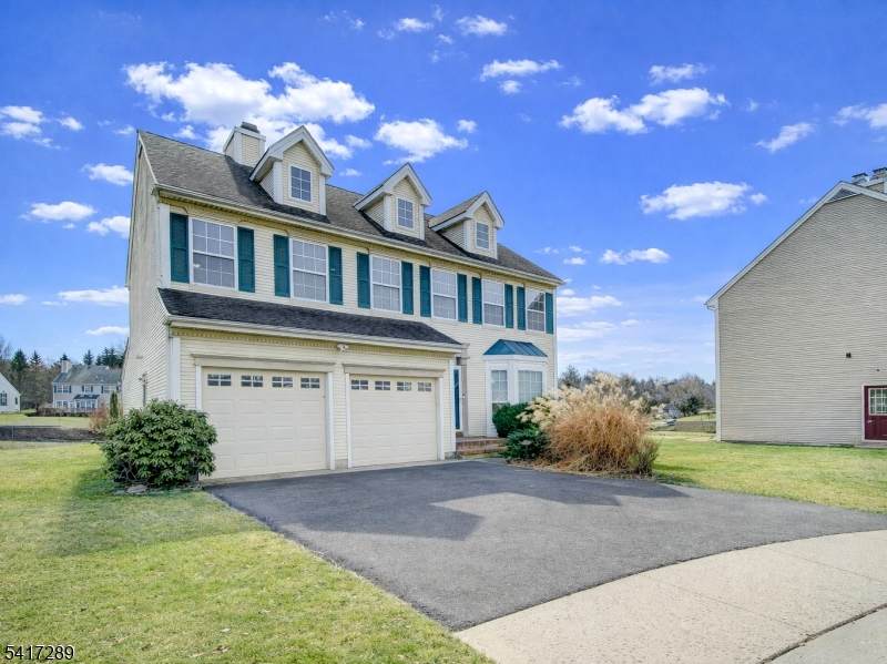 8 Mulberry Ct - Photo 1