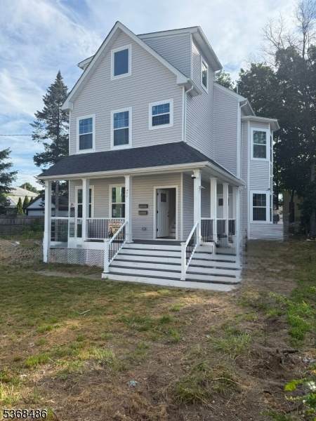 400 Preakness Ave - Photo 1