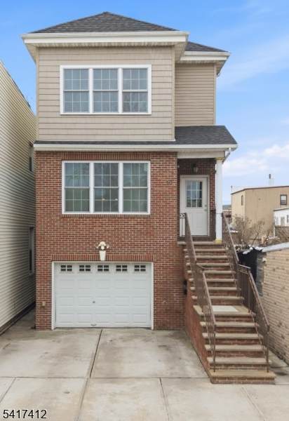 10 Mechanic St - Photo 1