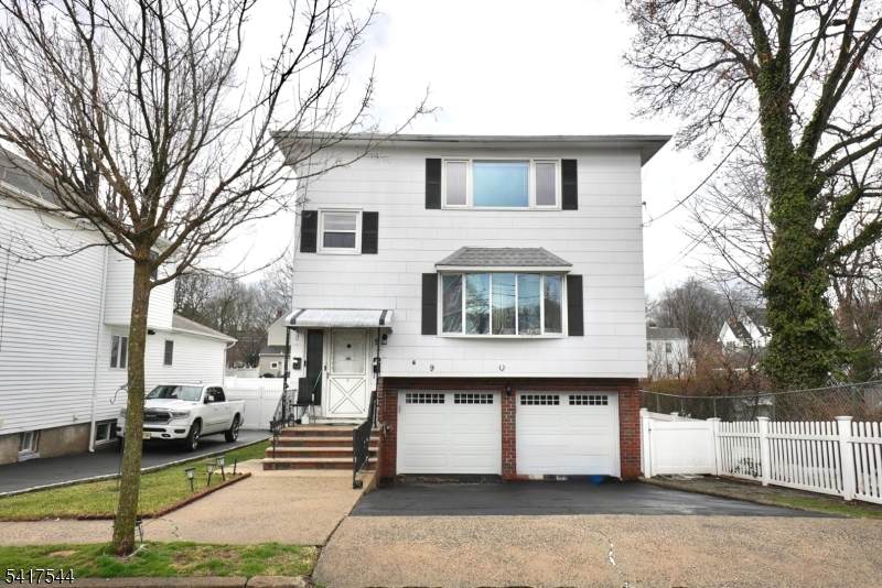 9 Davey St 2nd Floor - Photo 1