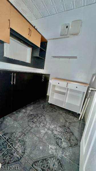 https://bt-photos.global.ssl.fastly.net/gsmls/orig_boomver_1_4015111-2.jpg