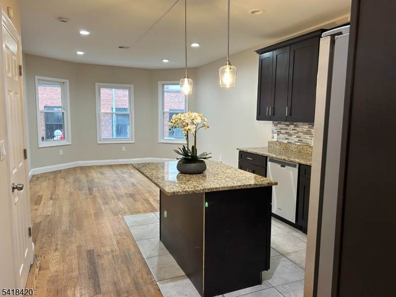 257 N 19Th St - Photo 1