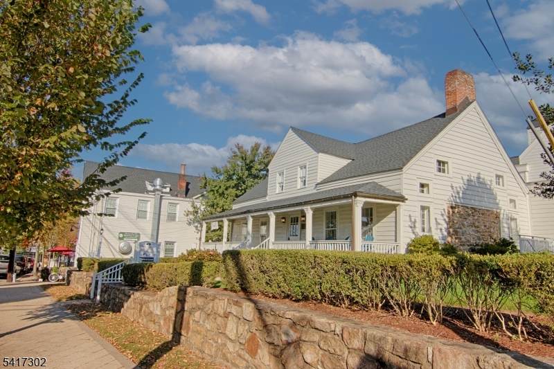 2 Morristown Rd - Photo 1