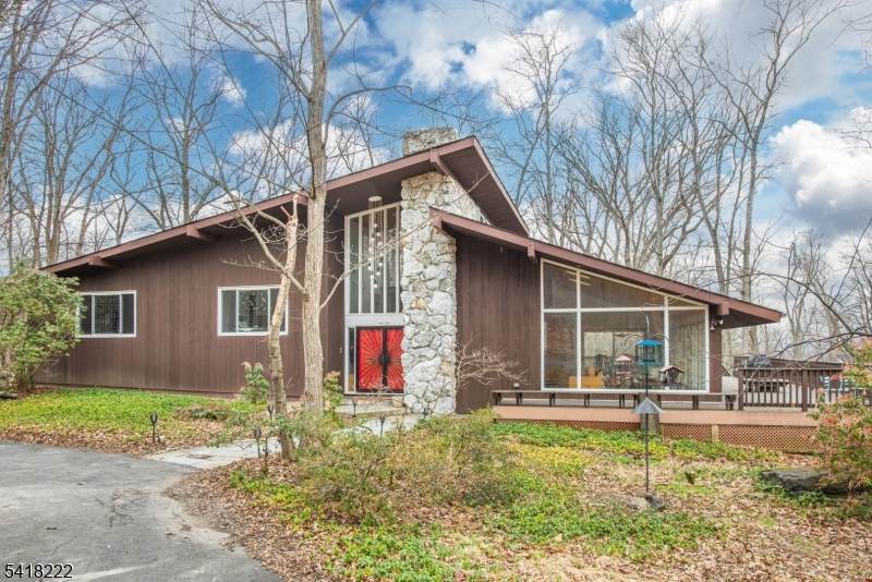 3 Davids Ln - Photo 1