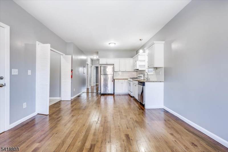 342 Sanford Ave - Photo 1