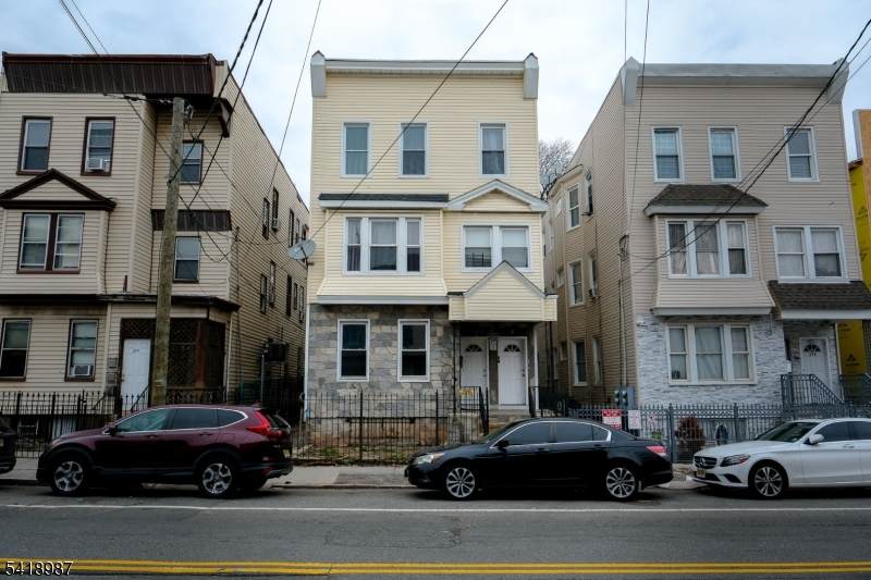 375 6Th Ave - Photo 1