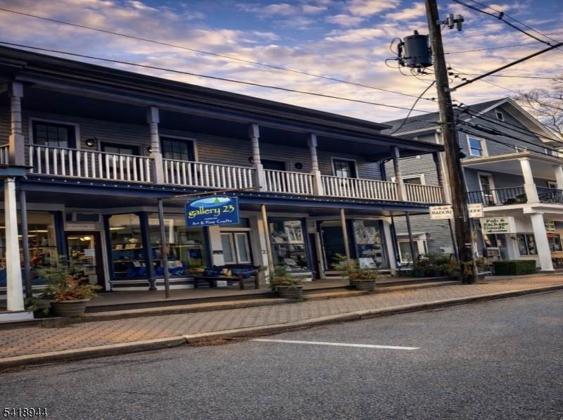 23 Main St - Photo 1