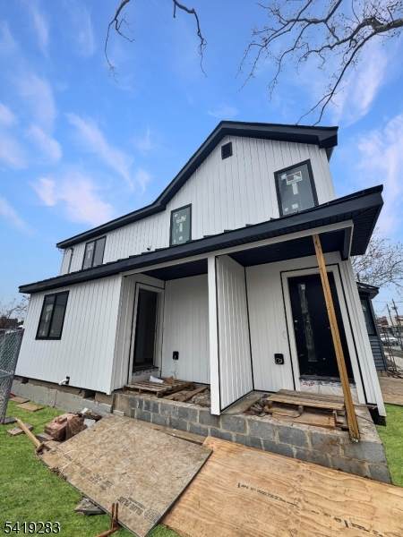 363 Park St - Photo 1