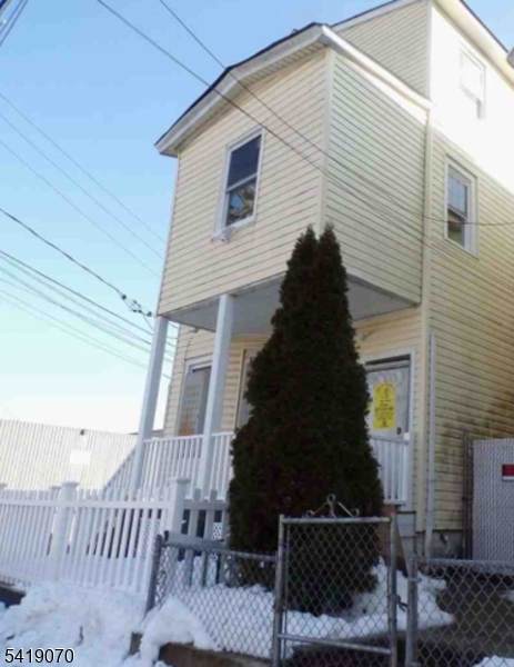 264 Harrison St - Photo 1