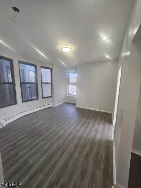 150 Broad St - Photo 1