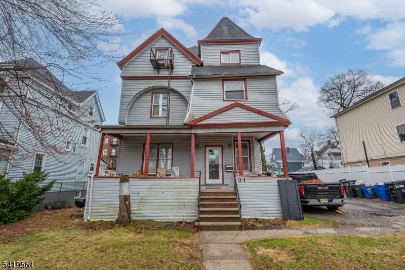 31 Chestnut St - Photo 1