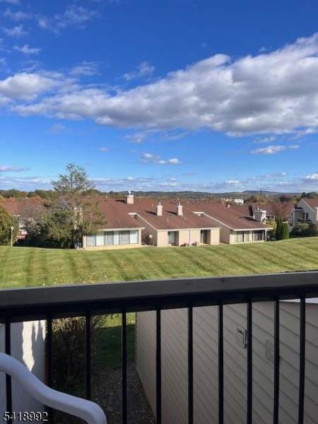 14 Crossway - Photo 1