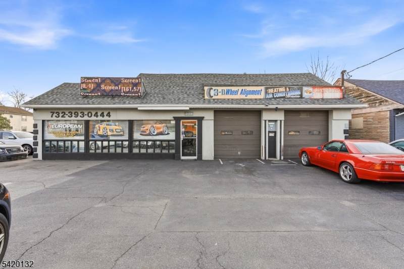 2210 Park Ave - Photo 1