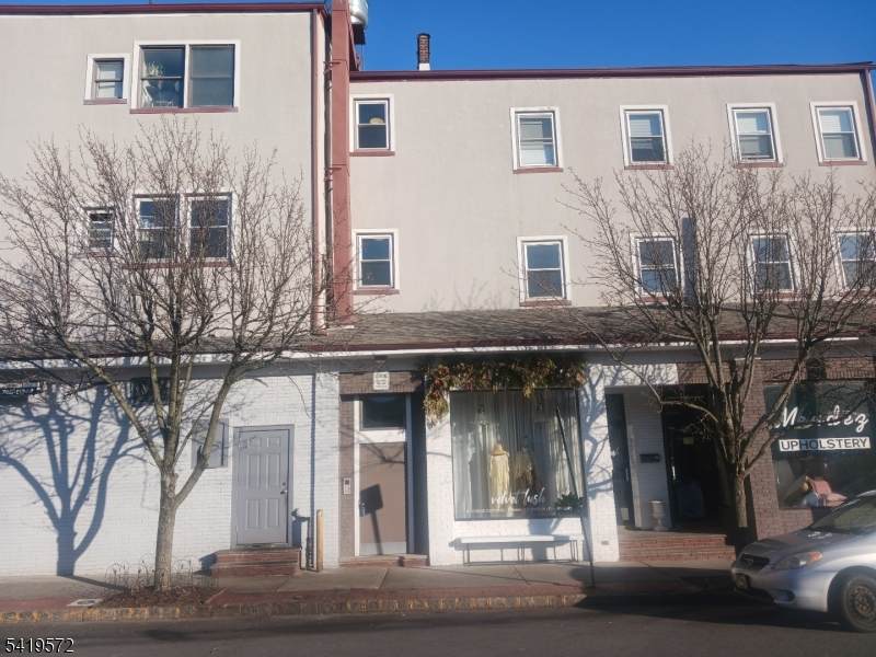 83 N Willow St - Photo 1