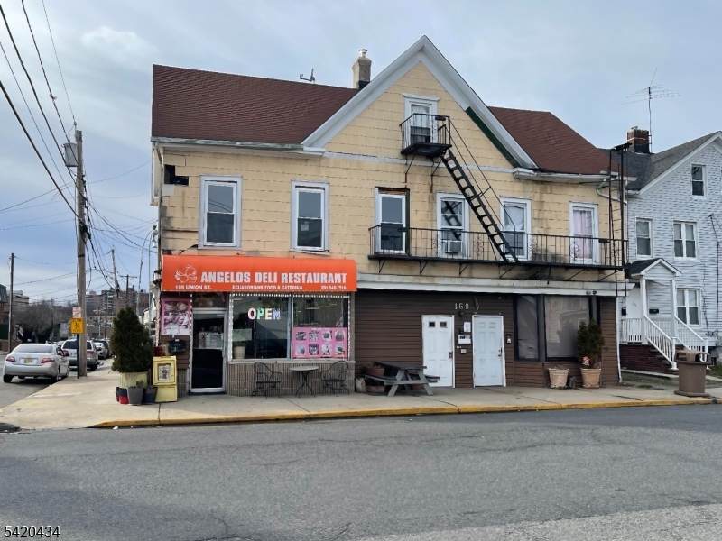 157 Union St - Photo 1