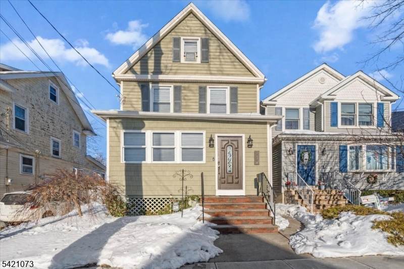117 Pershing Ave - Photo 1