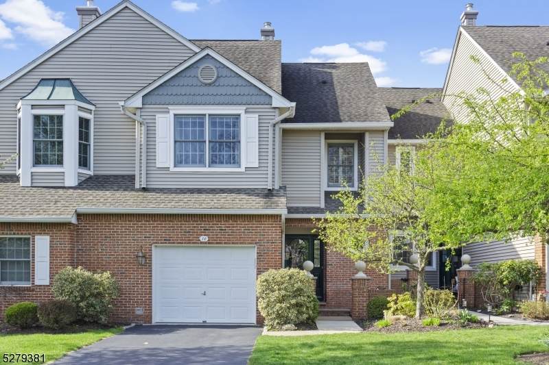 78 Kent Dr - Photo 1