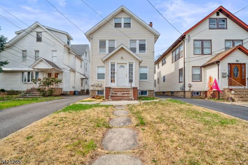 116 Berkeley Ave - Photo 1