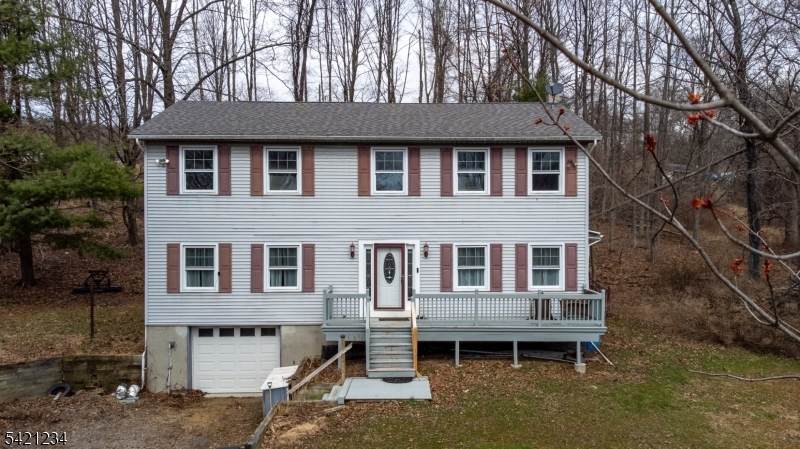 105 Valley Road - Photo 1
