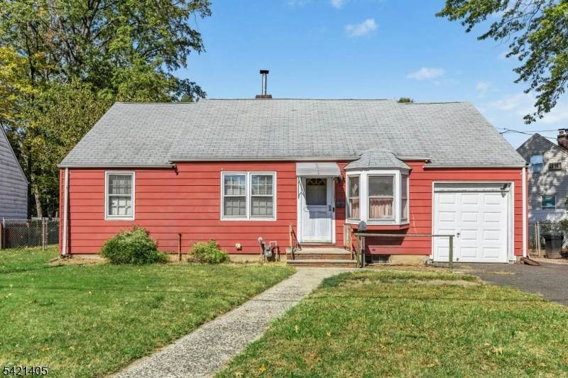 574 Sherman Ave - Photo 1
