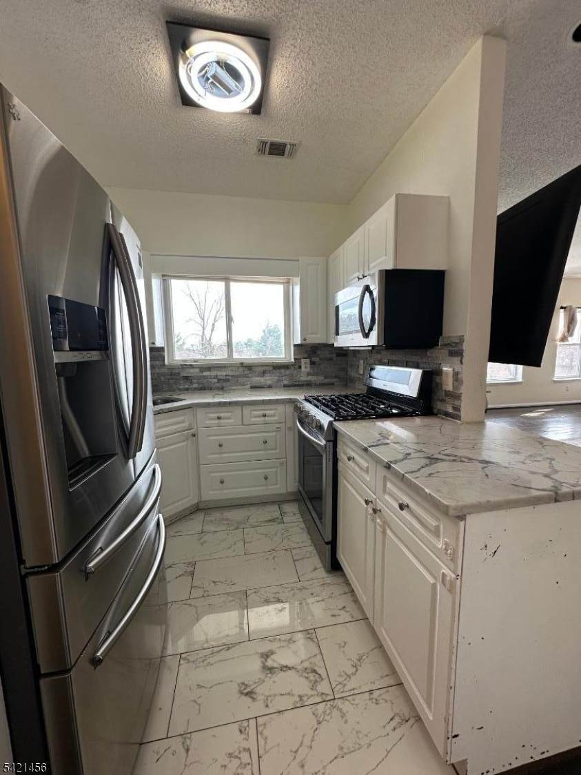 322 Brittany Dr - Photo 1