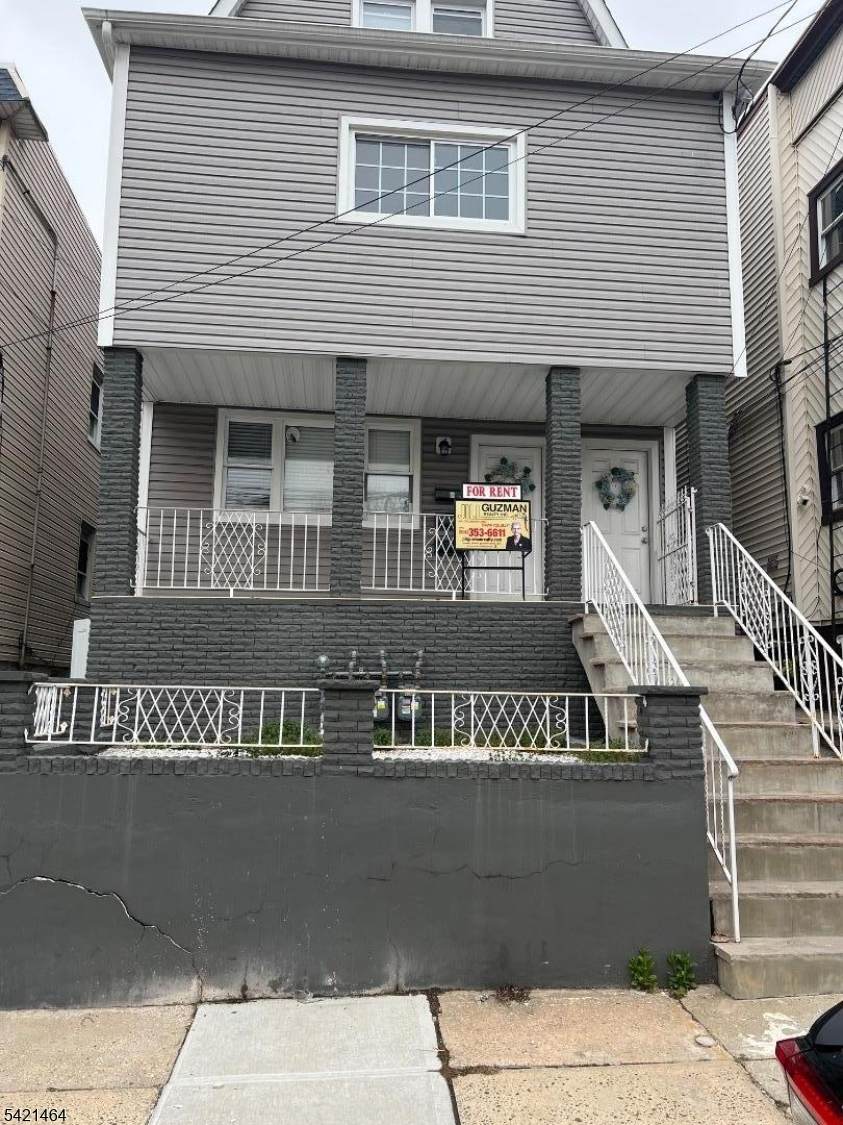 227 Palmer St - Photo 1