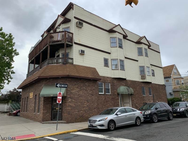 116 W 19Th St - Photo 1