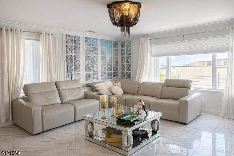 70 Port Ave - Photo 1