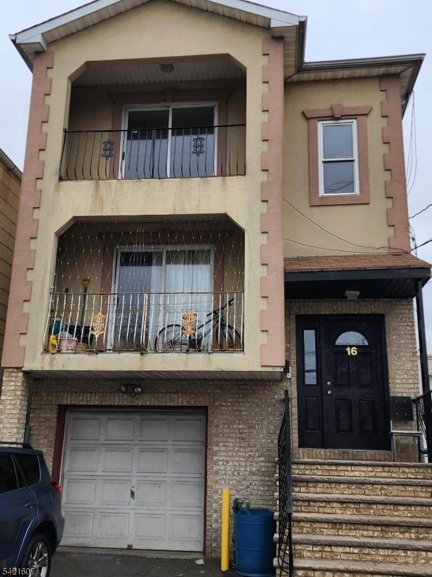 16 5Th St - Photo 1