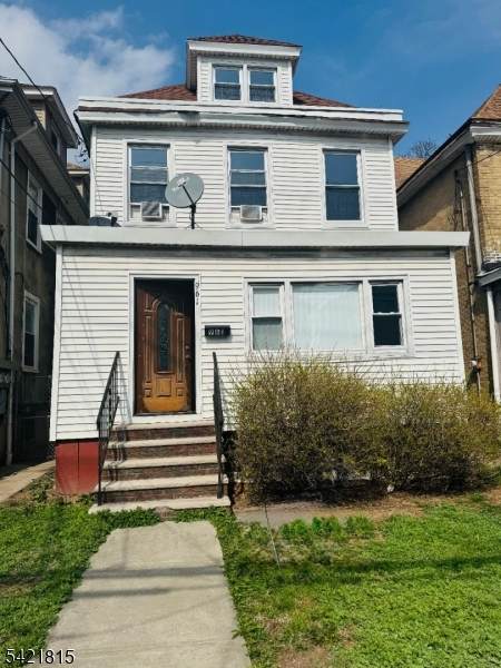 961 Lafayette St - Photo 1