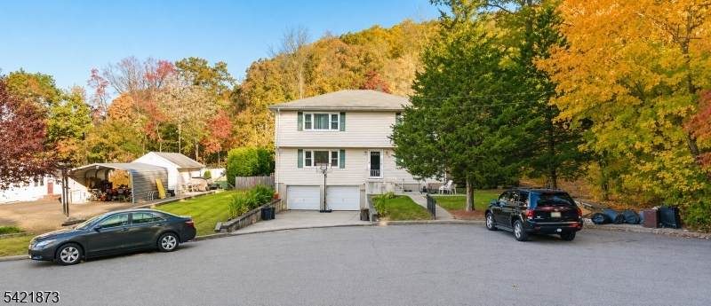 28 Carr St - Photo 1