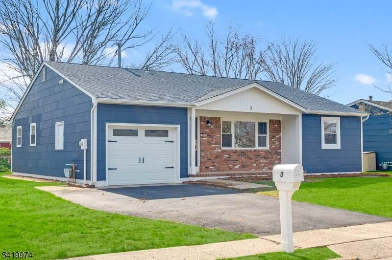 3 Pembroke Ln - Photo 1