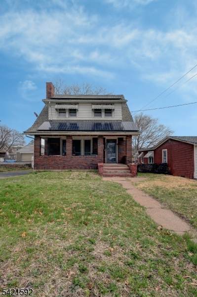 532 W Broadway - Photo 1