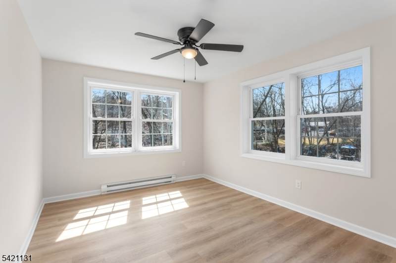 127 Main St - Photo 1
