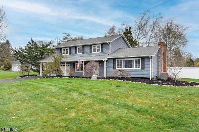 3 Yorktown Rd - Photo 1