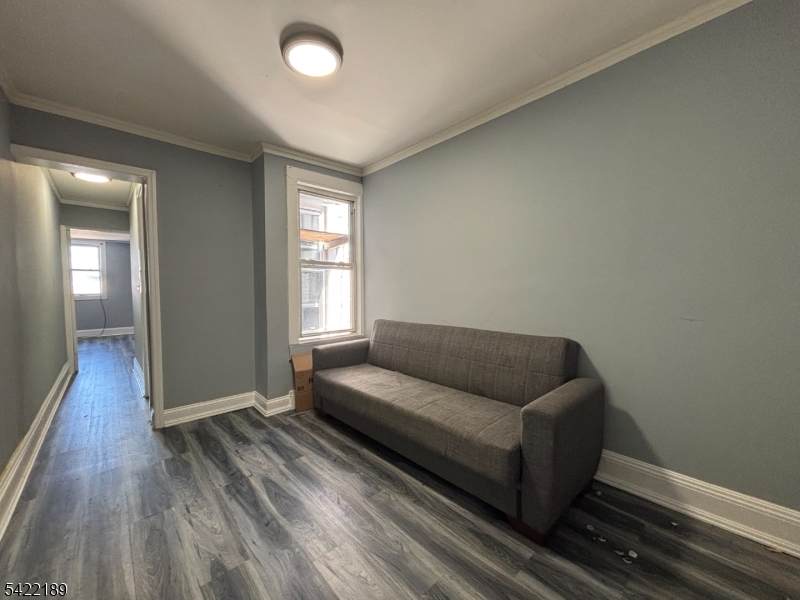 516 E Jersey St - Photo 1