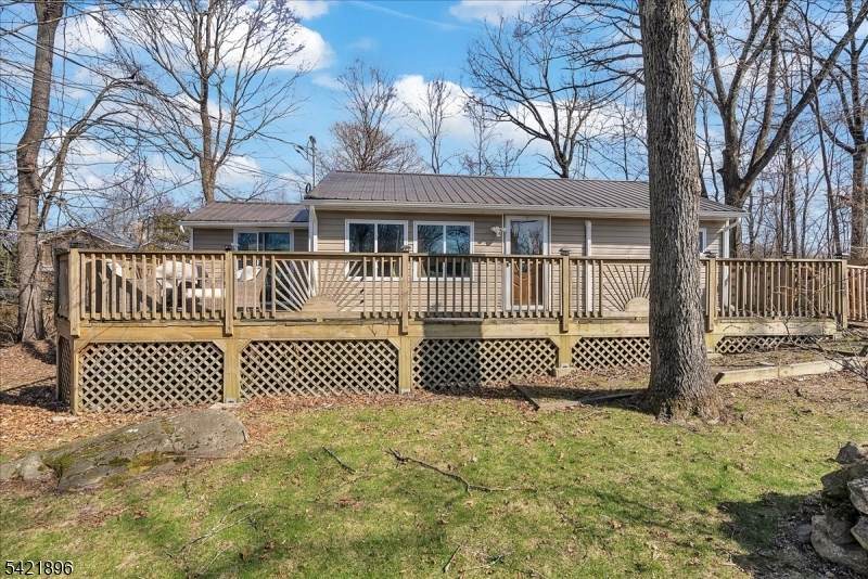 128 Birch Rd - Photo 1