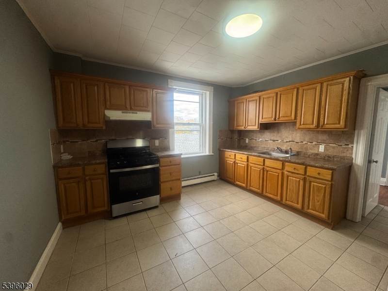 117 Mechanic St - Photo 1