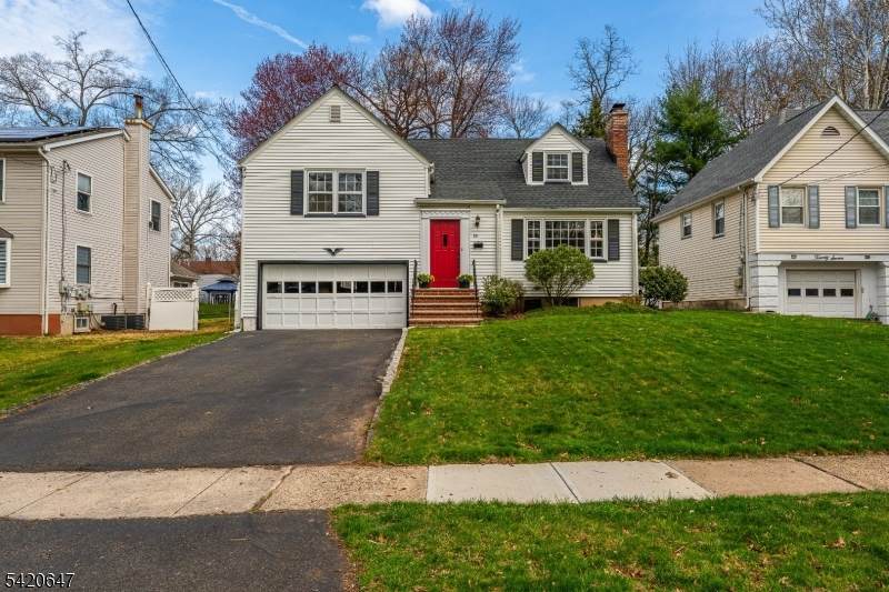 25 E Sumner Ave - Photo 1