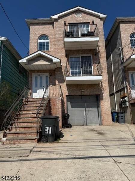31 Hanford St - Photo 1