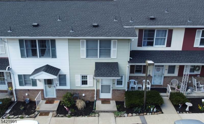 107 Brook Dr - Photo 1