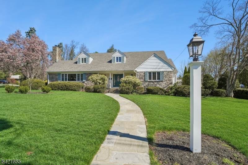 5 Witherspoon Rd - Photo 1