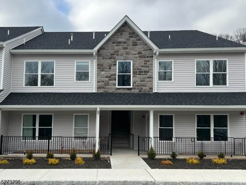 15 Arlene Ct - Photo 1