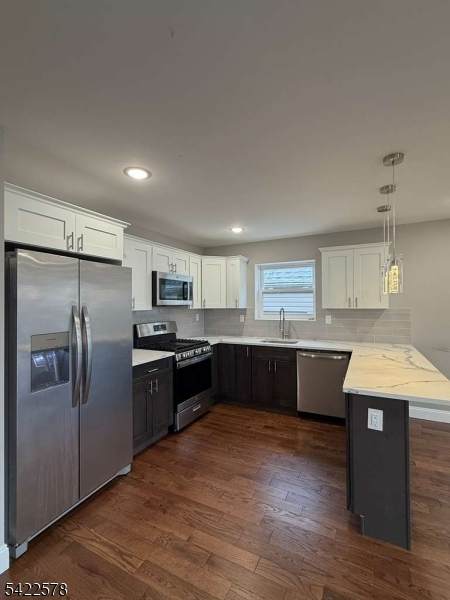 225 S 9Th St - Photo 1