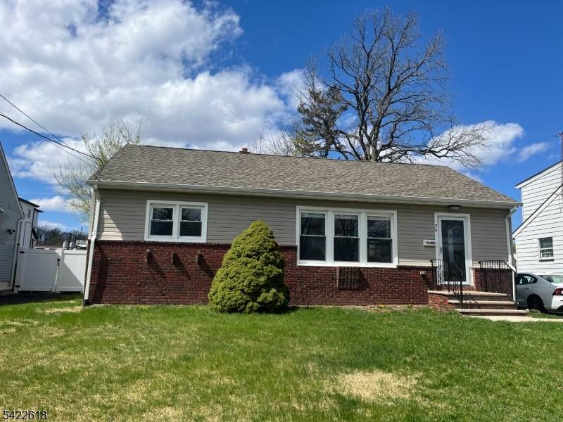 76 Liberty St - Photo 1