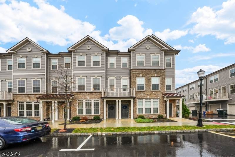 101 Robeson St - Photo 1